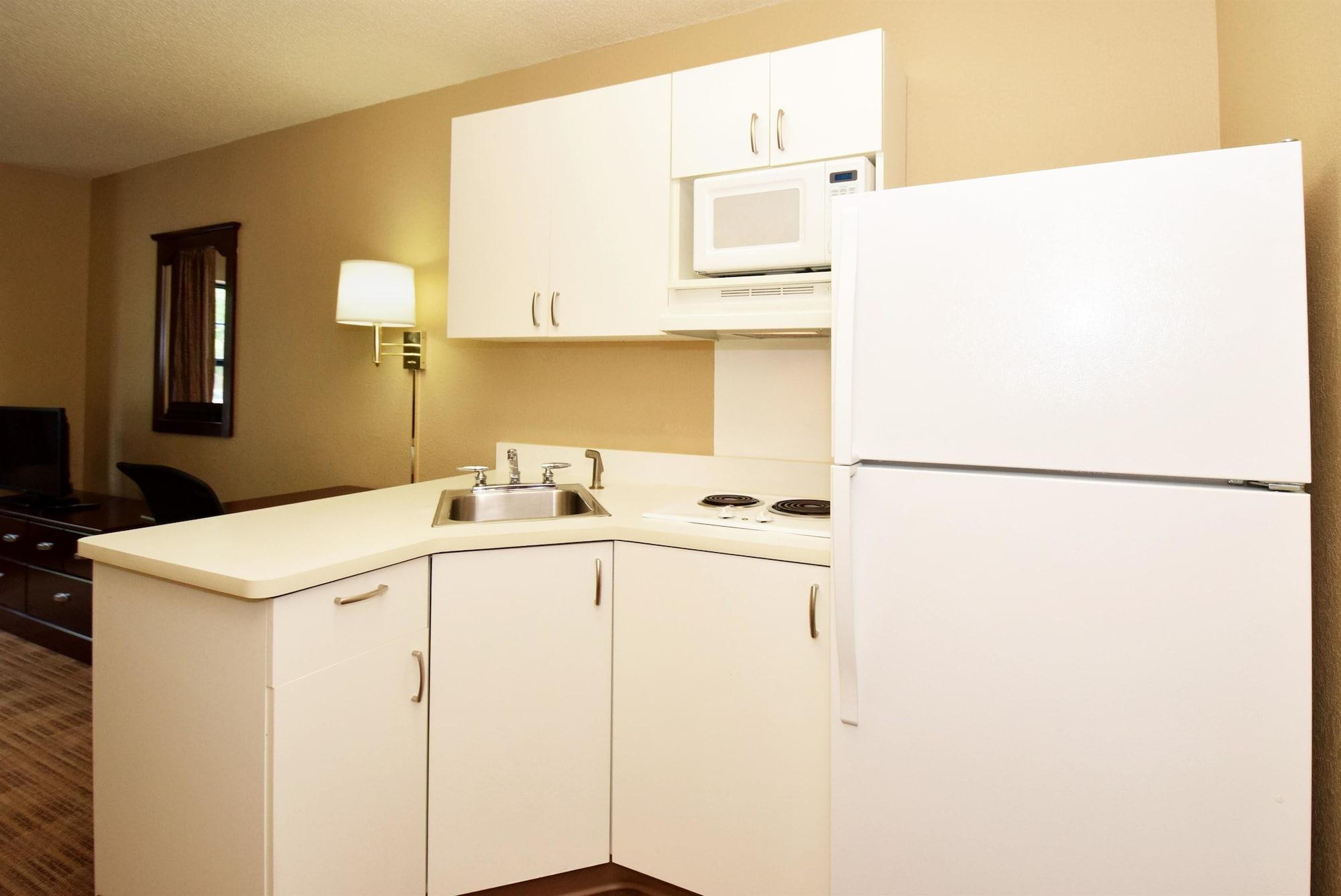 Extended Stay America Suites - Madison - Junction Court Middleton Dış mekan fotoğraf