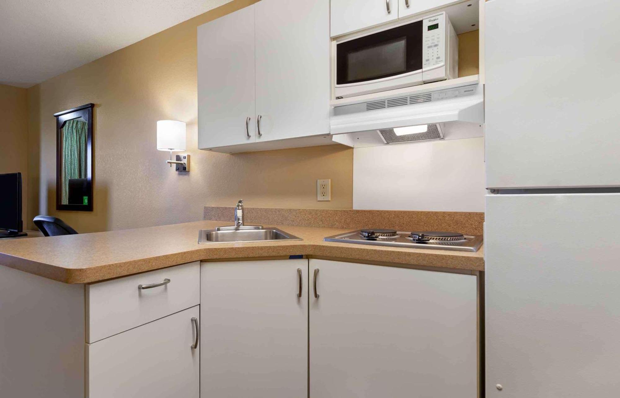 Extended Stay America Suites - Madison - Junction Court Middleton Dış mekan fotoğraf