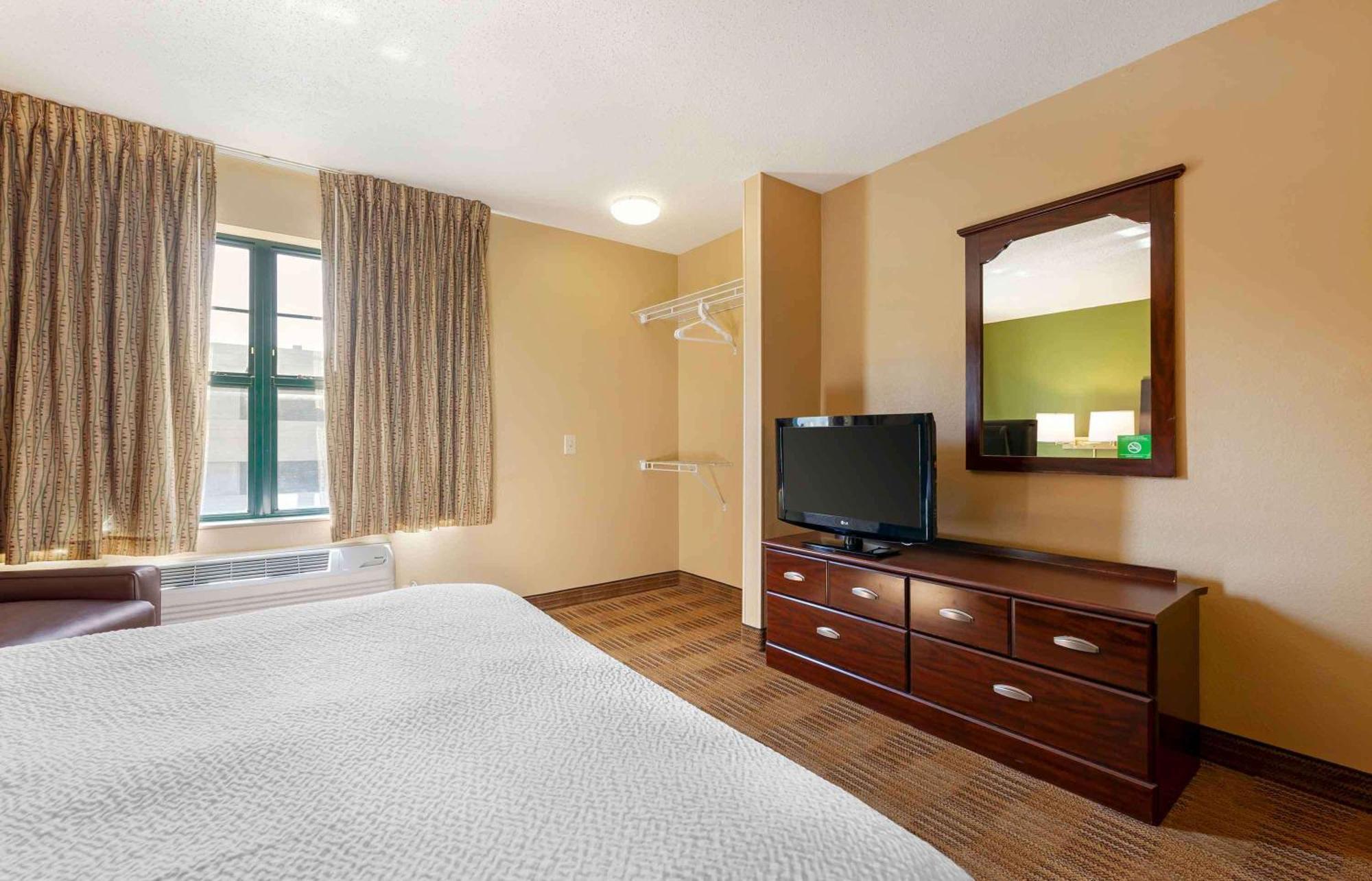 Extended Stay America Suites - Madison - Junction Court Middleton Dış mekan fotoğraf