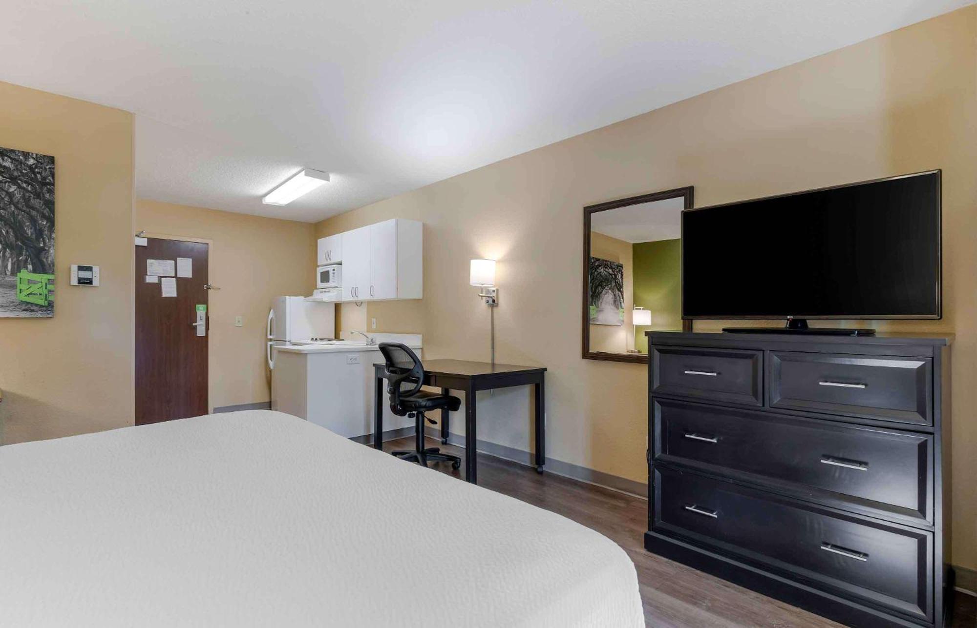 Extended Stay America Suites - Madison - Junction Court Middleton Dış mekan fotoğraf