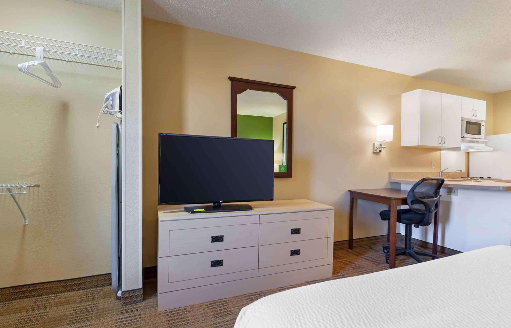 Extended Stay America Suites - Madison - Junction Court Middleton Dış mekan fotoğraf