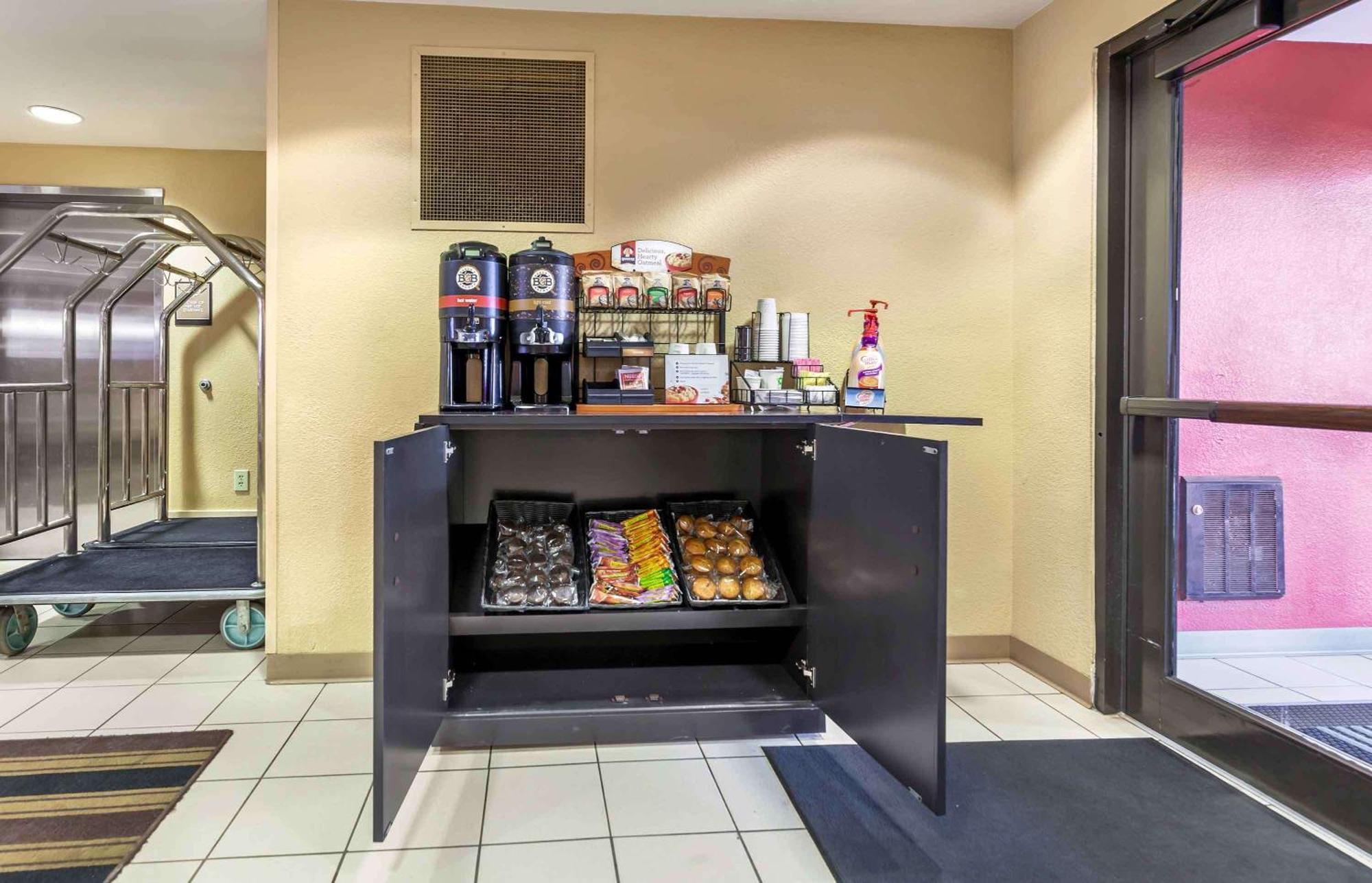 Extended Stay America Suites - Madison - Junction Court Middleton Dış mekan fotoğraf